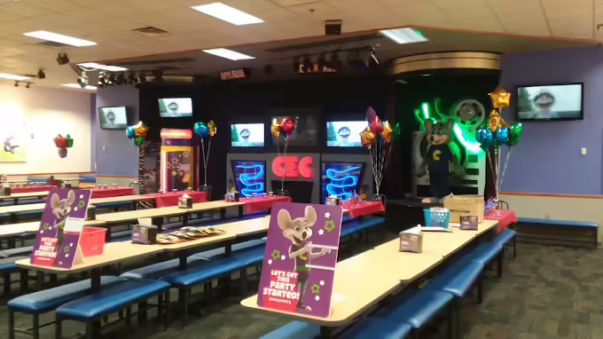 A photo of the store's Studio C Beta 32m back in June 2018 (6/29/2018) (PC: Jorge Salazar on Google Maps)