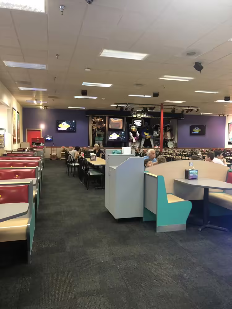 A photo showcasing the store's Showroom on August 21st, 2019 (Marco M. on Yelp)