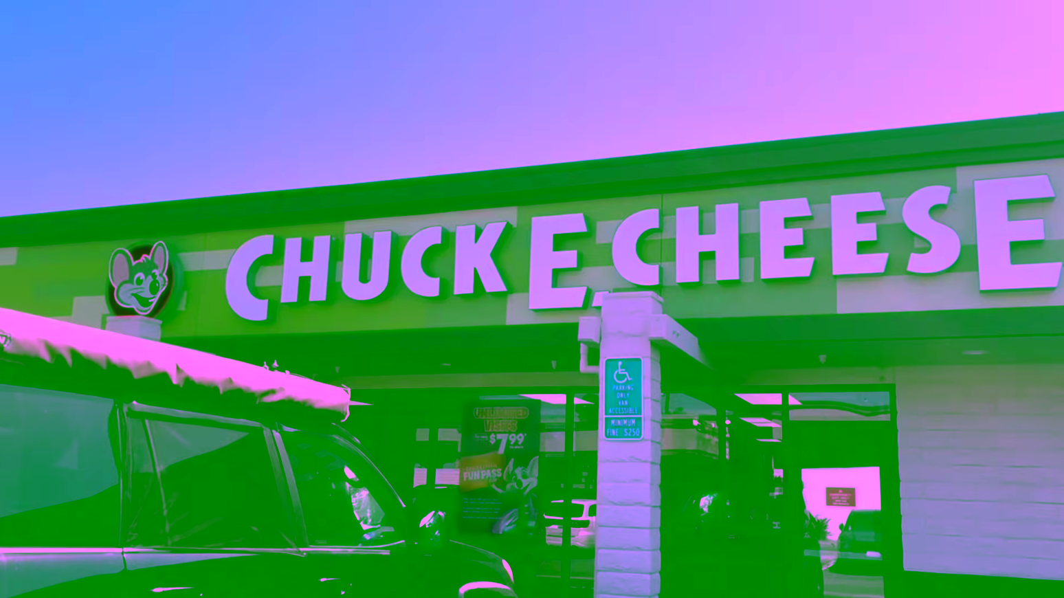 Huntington Beach's Exterior