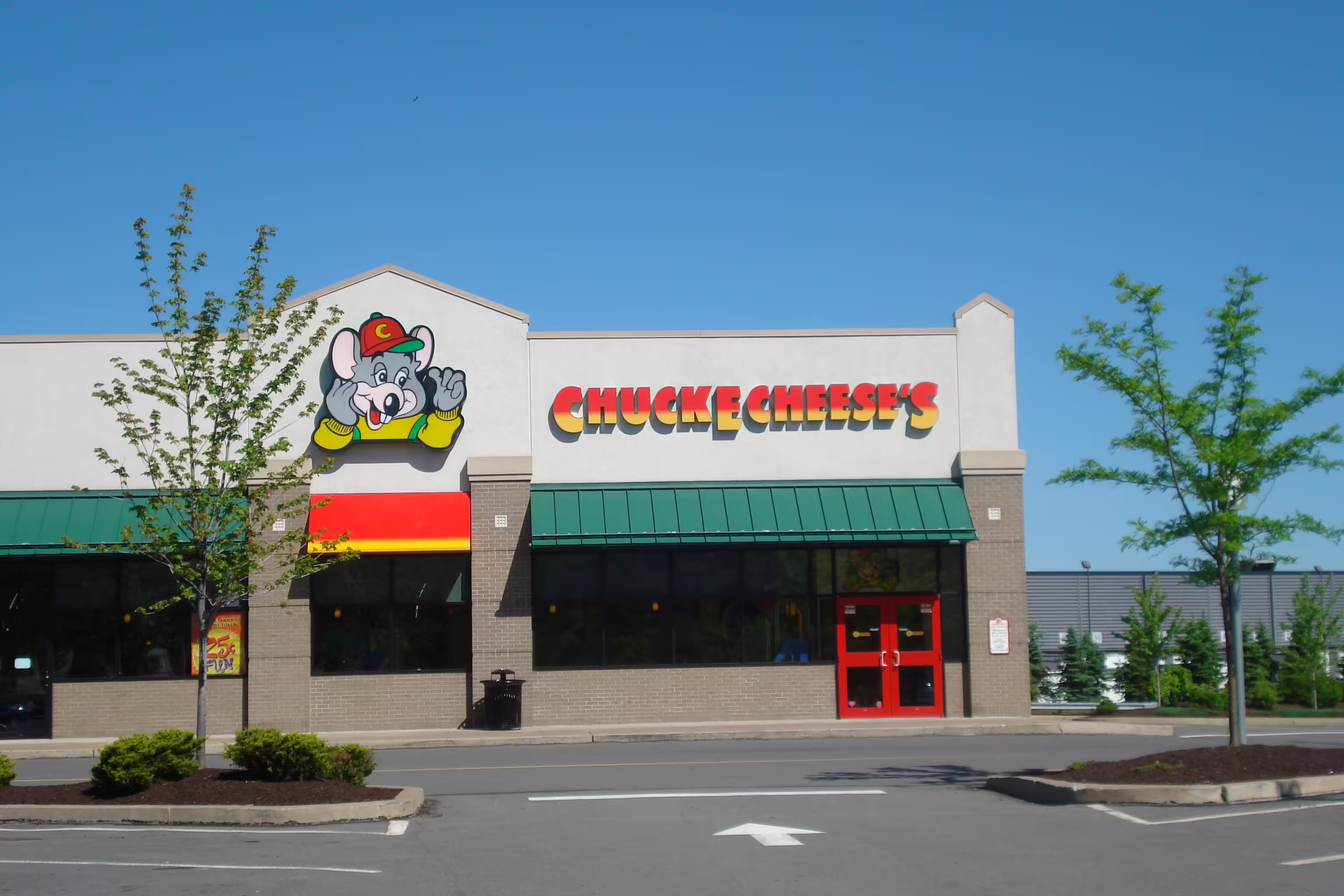 Exterior in 2010 (PC: MapQuest)