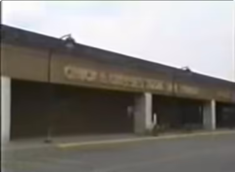 Mentor's Exterior in the Late 80s