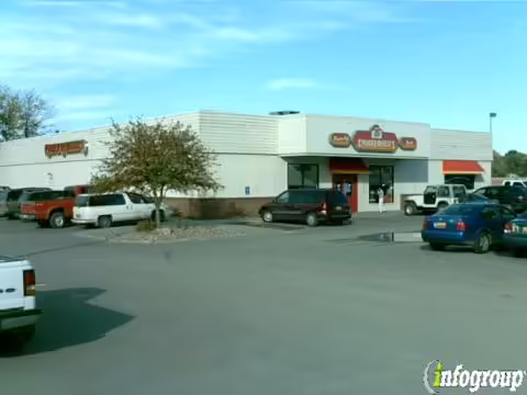 The store's exterior before the [[2003 'Cool Chuck' Reconfiguration / Major Remodel Initiative