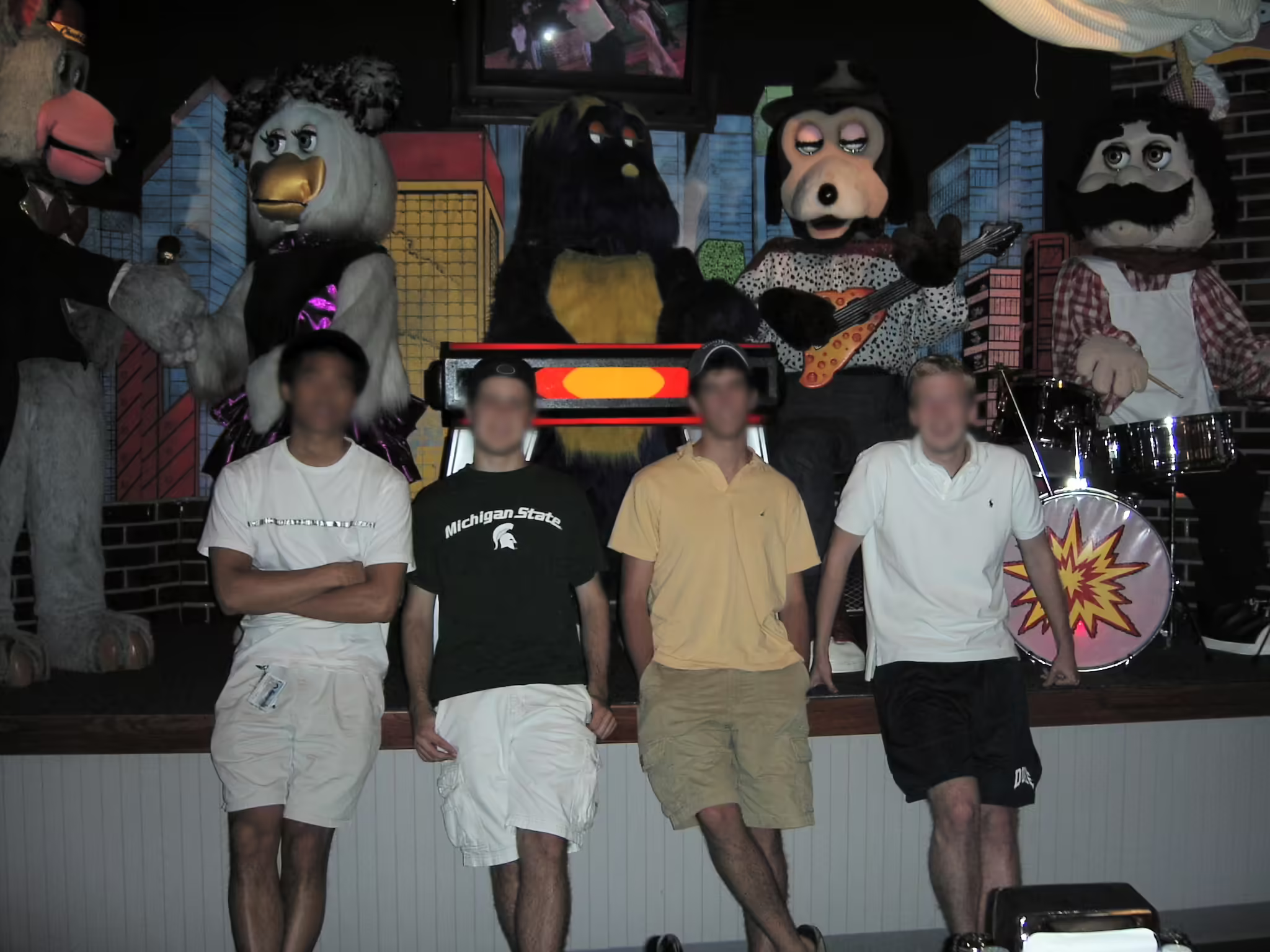 The store's 1-Stage in Spring 2004. PC: Keith Lam, Flickr