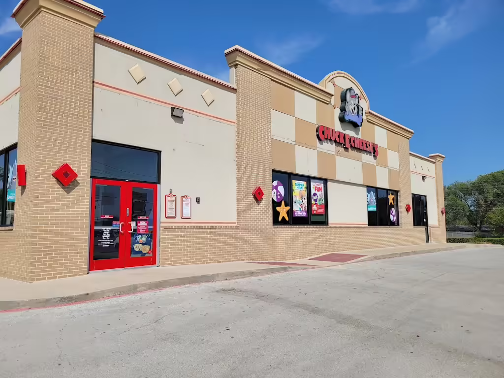 Exterior of the location in 2022 after the awnings were removed.