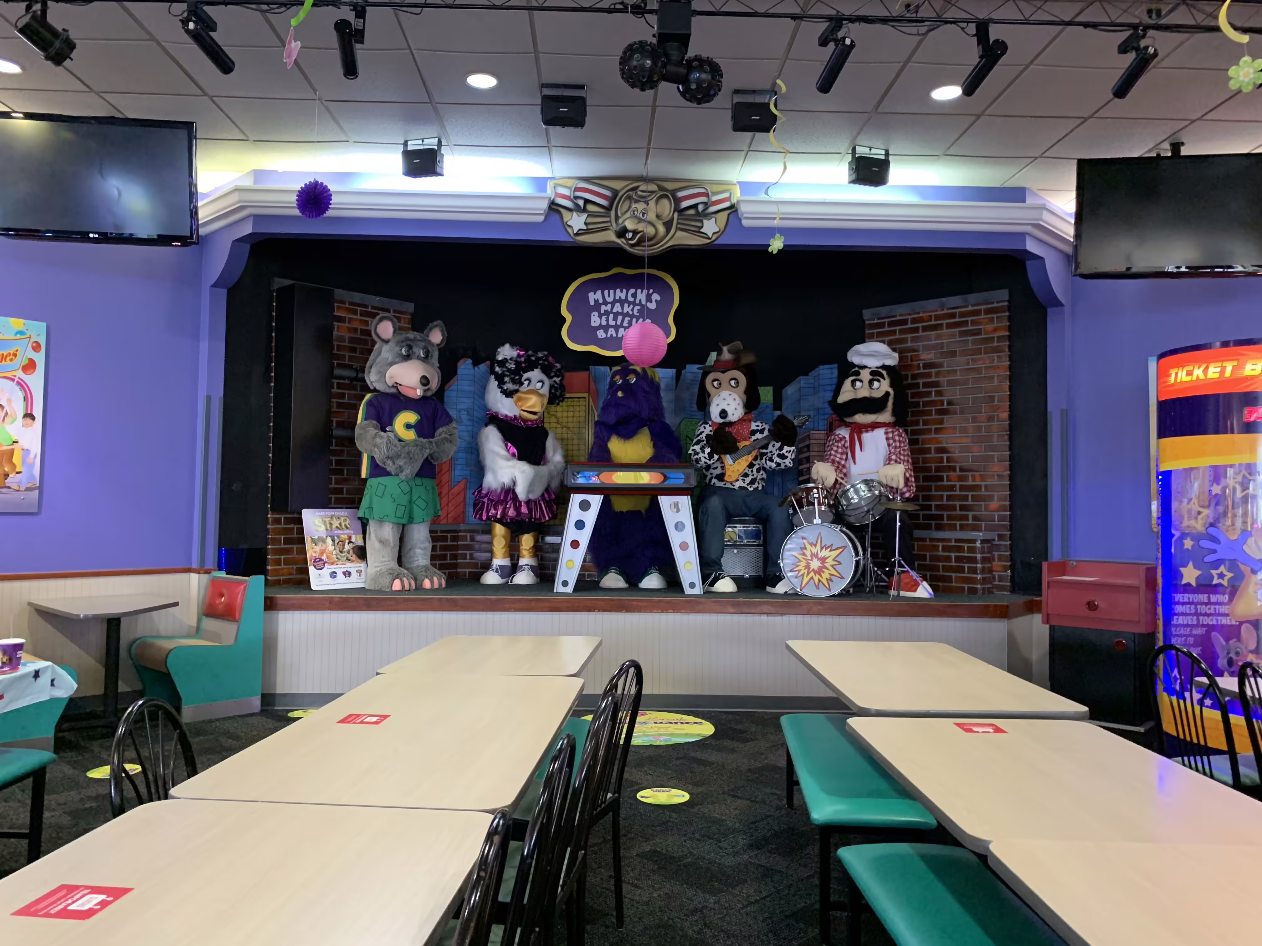 A photo of the 1-Stage on March 23rd, 2021 (PC: RyansRetail on Flickr)