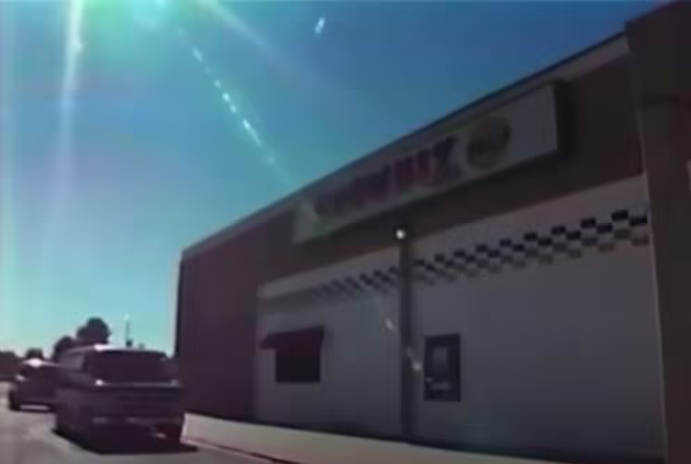 Arlington in Chuck E's Place in the January 1991 showtape.