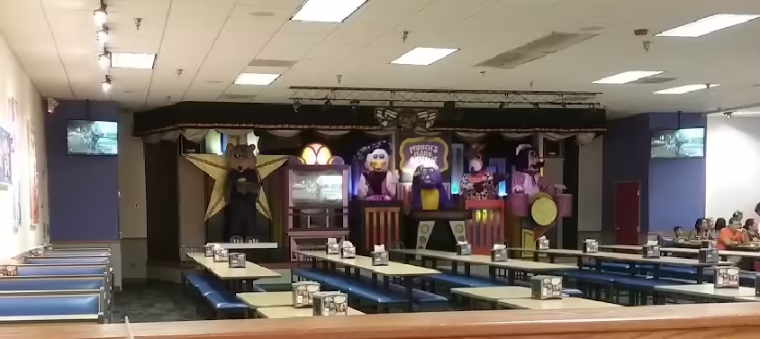 The Store's Road Stage in May 2017 (PC: Angela Ramirez).