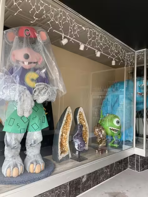 Cyberamic Chuck E. Cheese animatronic on display at Revival Collections in Grand Ledge, MI.