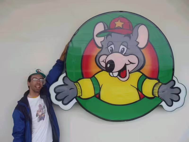 Exterior Sign (2007)http://showbizpizza.com/photos/cec/nj_paramus/index.html