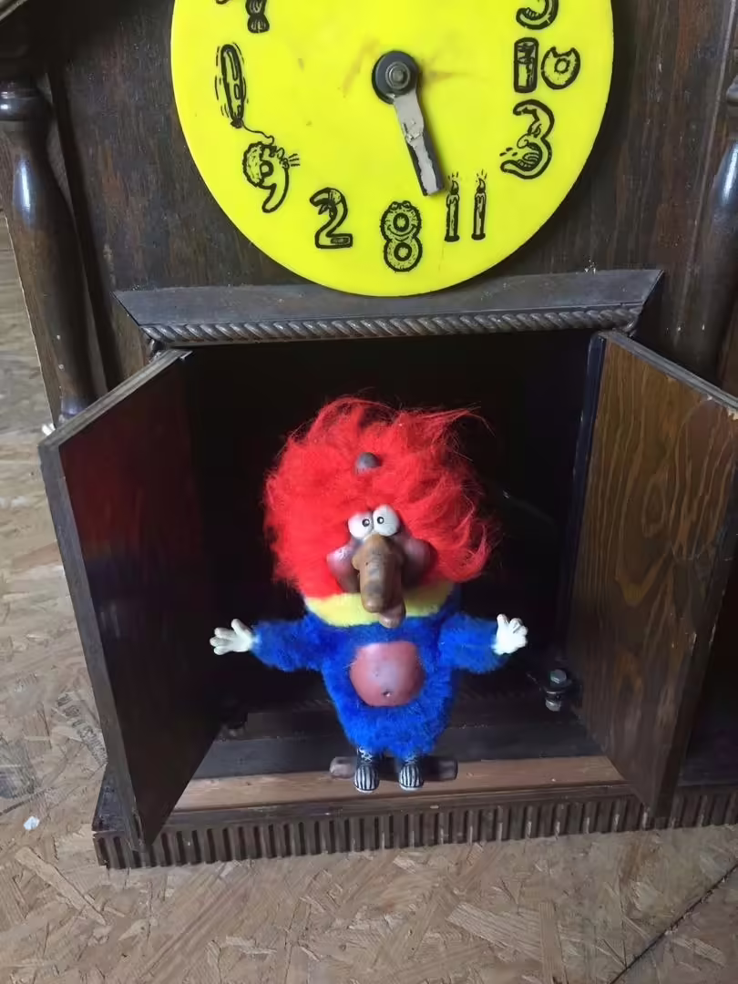 Click with the doors open.