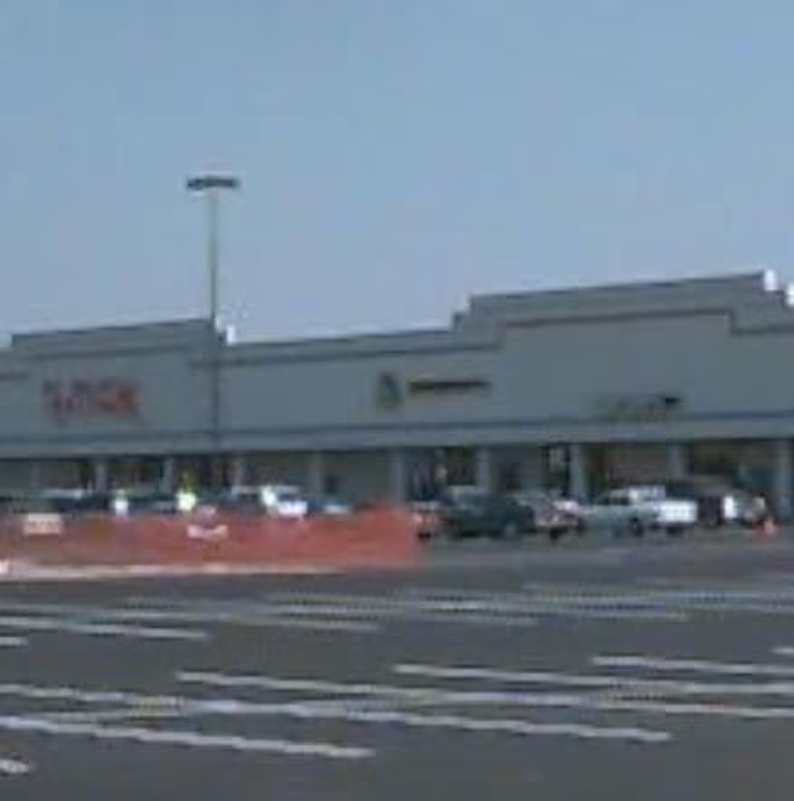 Store Exterior Before Closing (1998)