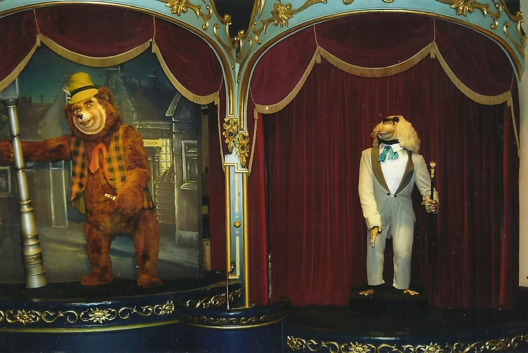 Hellendoorn Drunken Bear & Bonvivant Monkey