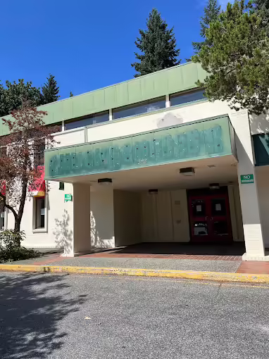 Lynnwood's exterior after closure in September 2023, two months after they closed.
