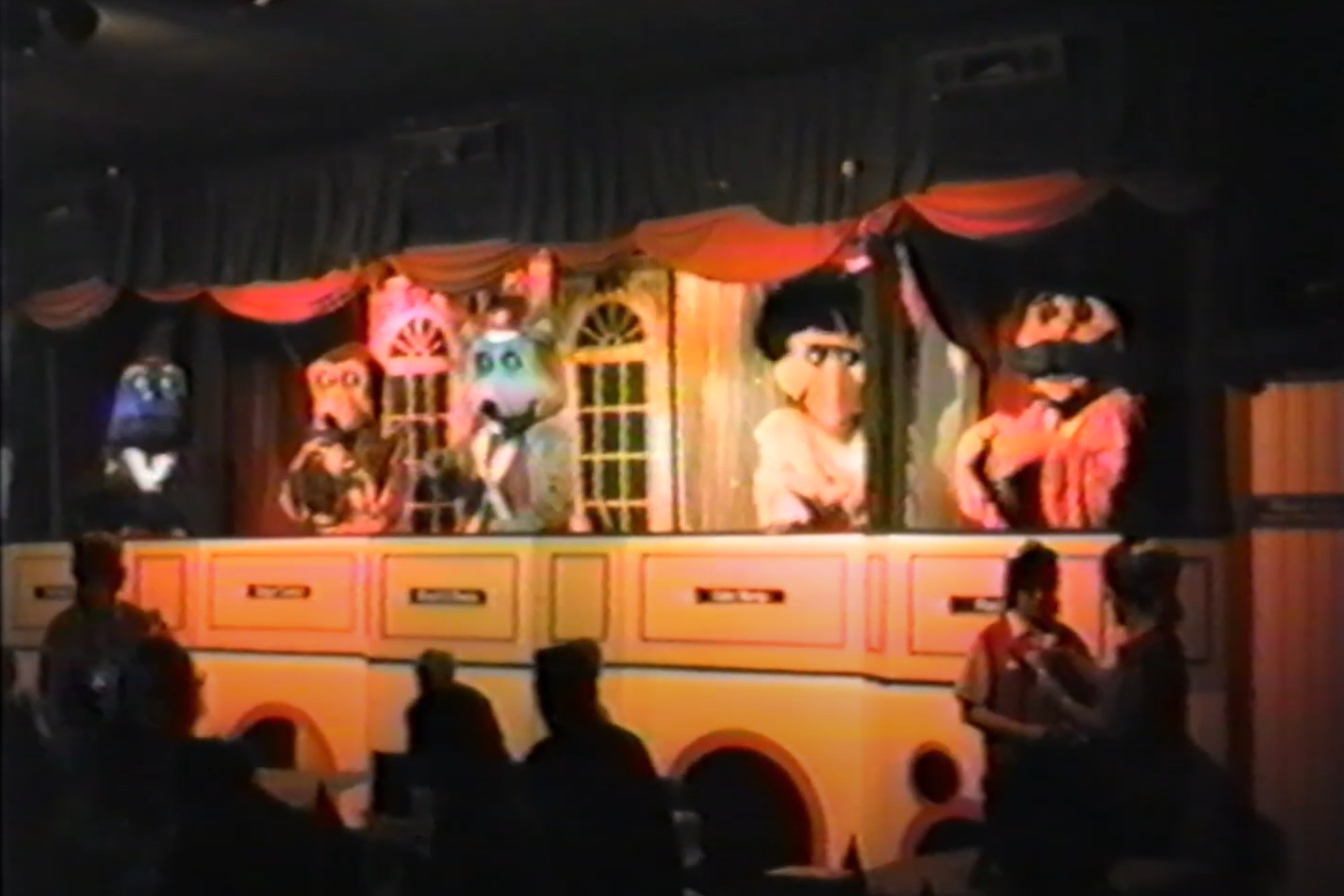 Hoffman Estates, IL Pizza Time Theatre in 1986