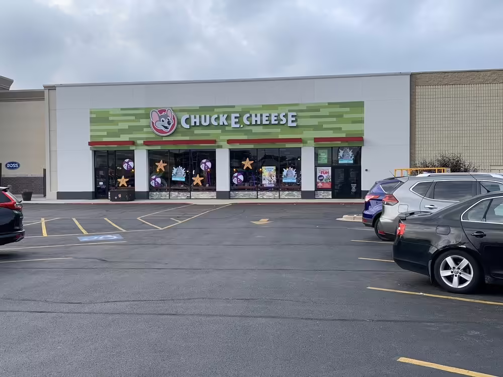 Villa Park Exterior after getting 2.0 (6/22/2022) (PC: Carlos G on Yelp)