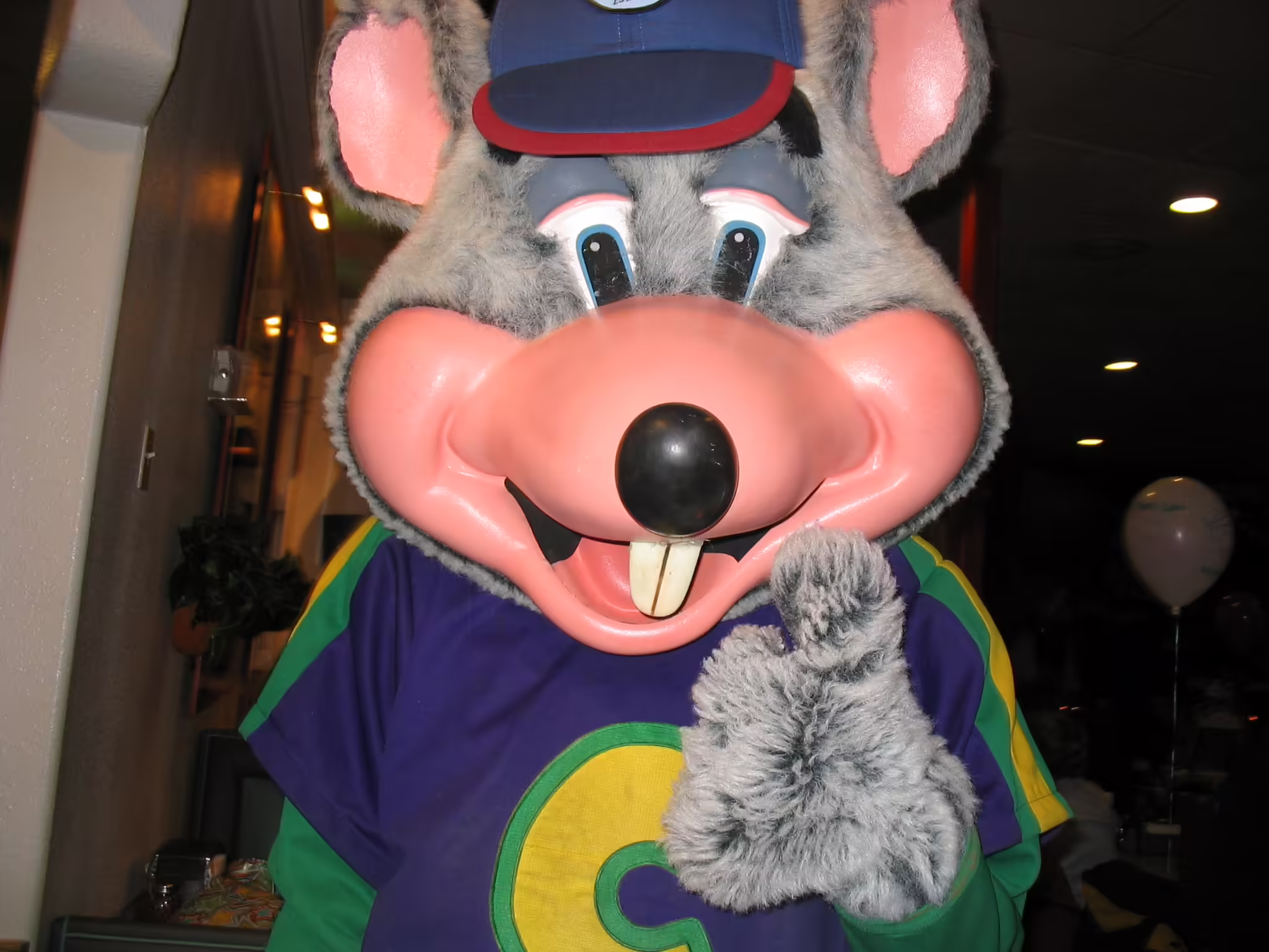 Colerain's spare walkaround in the entrance to the showroom (Fall 2005)