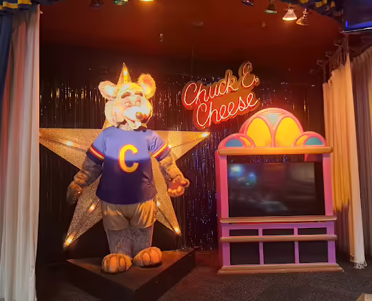 Stage Right on March 10, 2024. (PC: Con Mag)