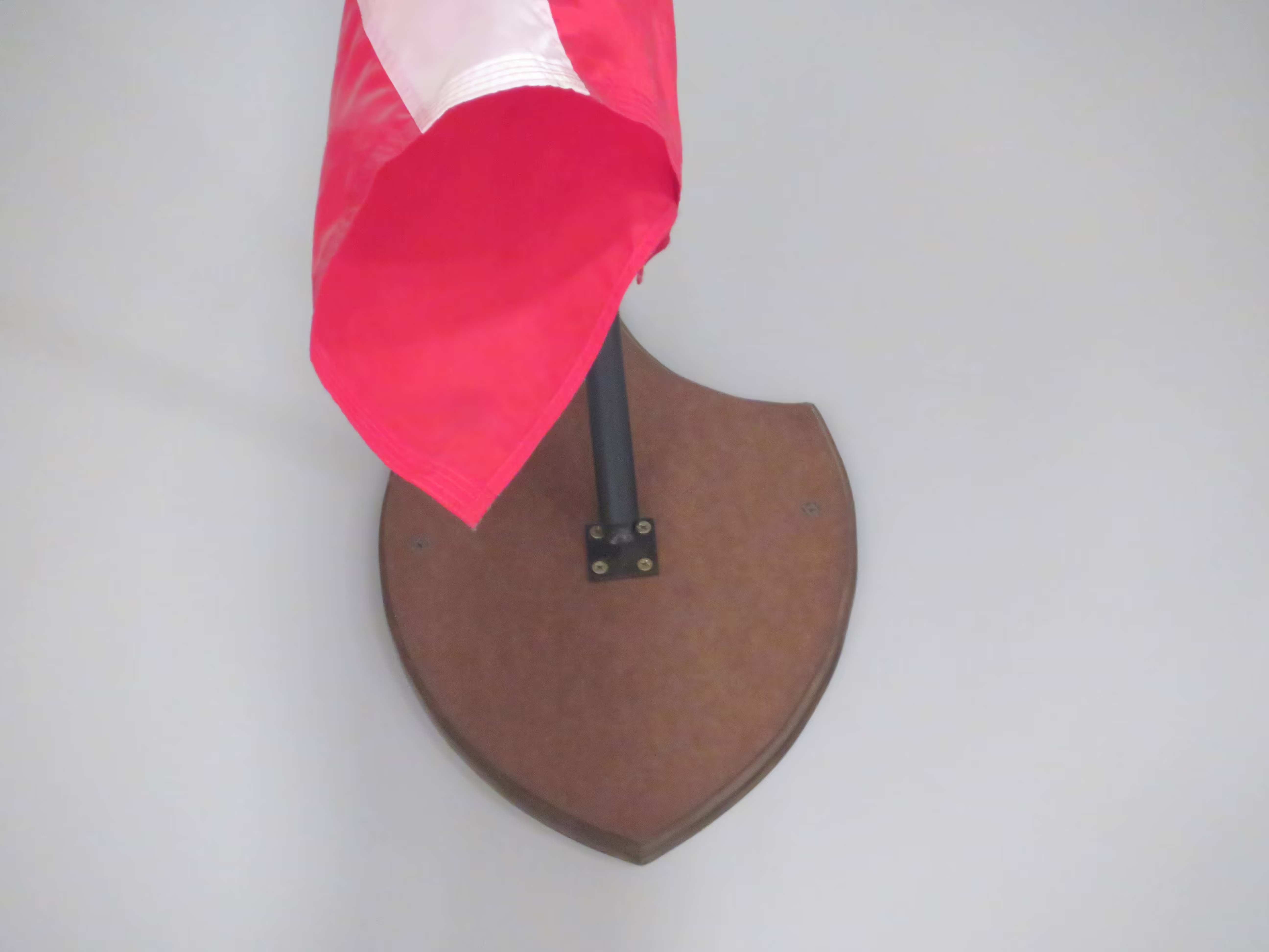 Up-Close with the reproduction Flag Wavers.